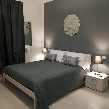 Posidonia Cinque Terre Манарола