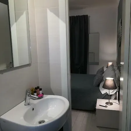 Posidonia Cinque Terre Манарола